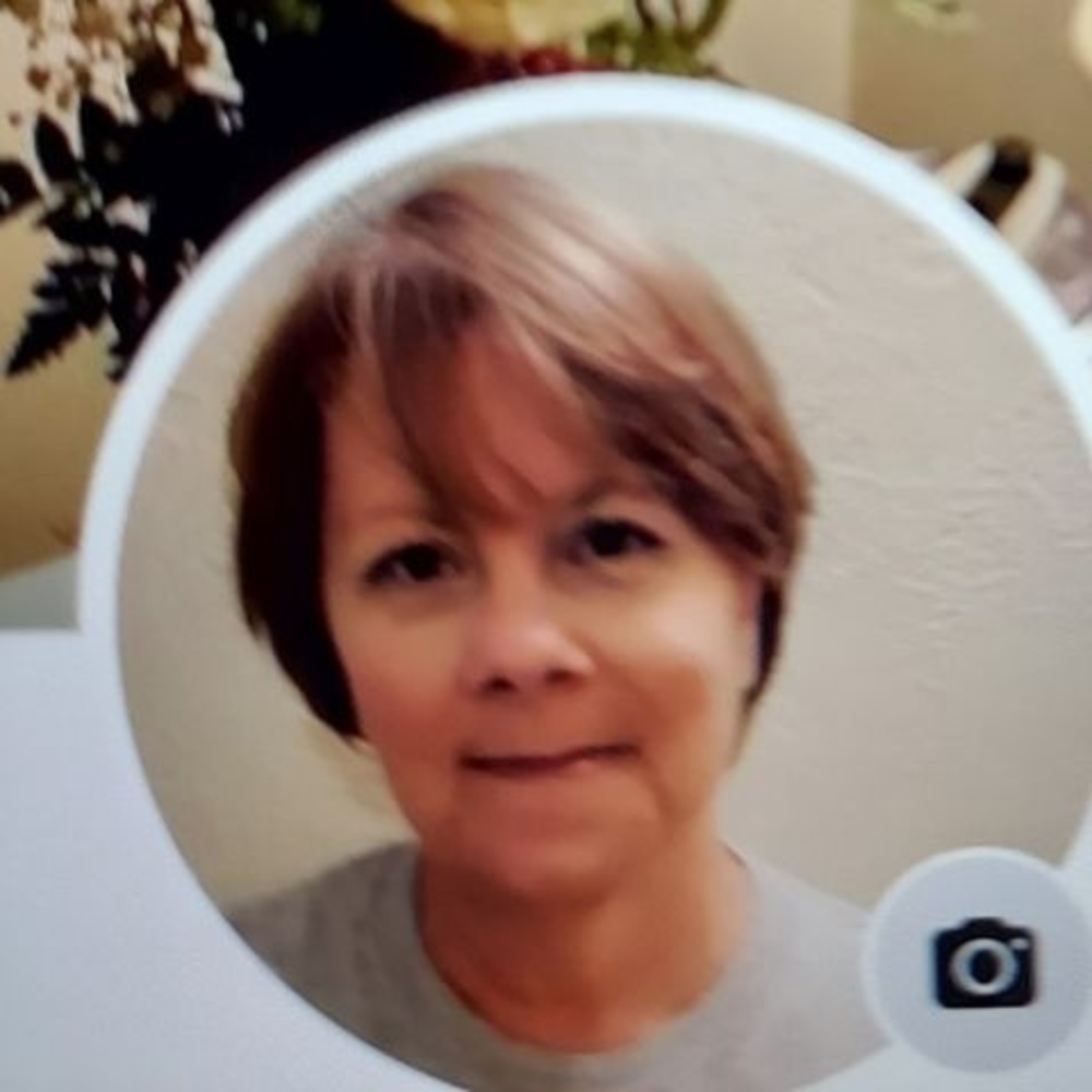 Meet your Posher, Edie